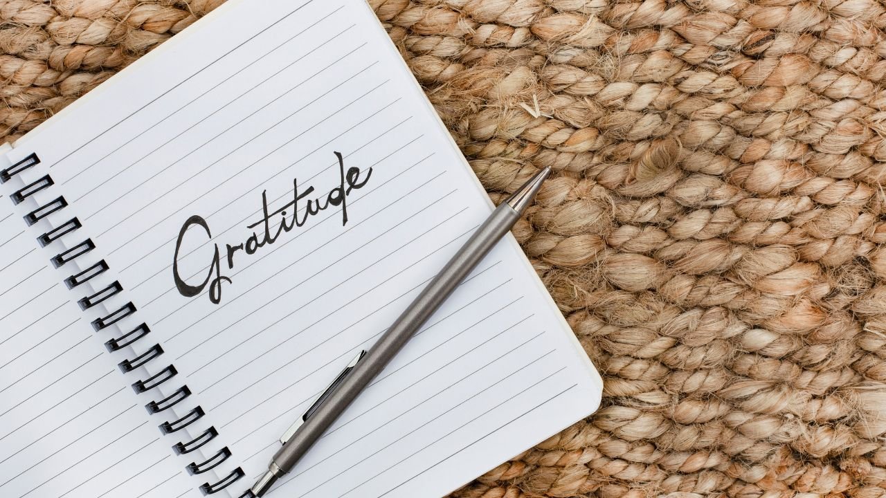 Eleve sua vibração com o potinho da gratidão!